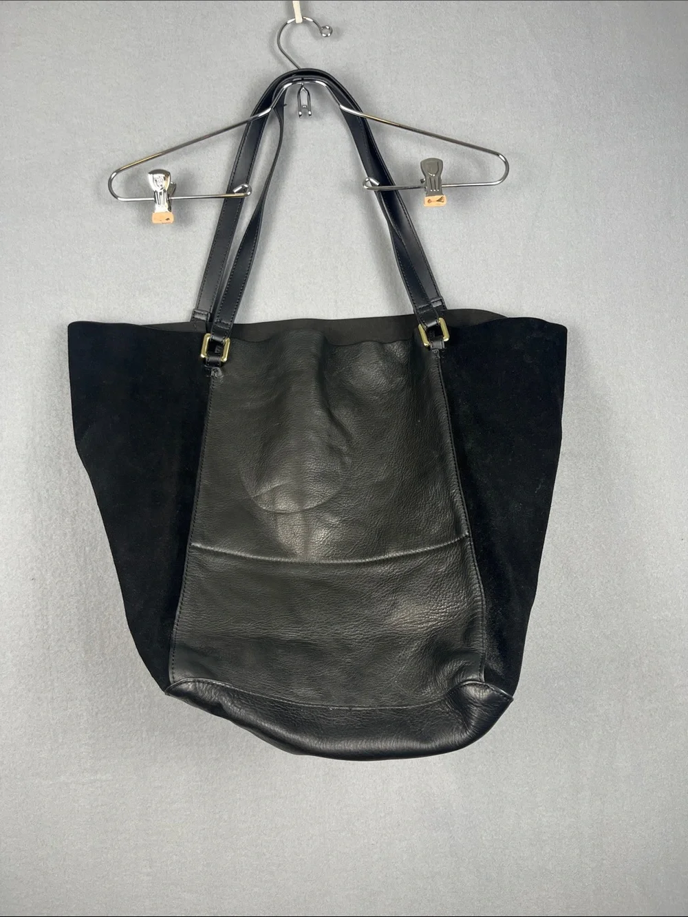 margot versatile black